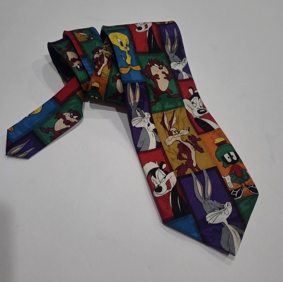 Warner Bros. Other - Looney Tunes Mania Colorful Cartoon Character Necktie